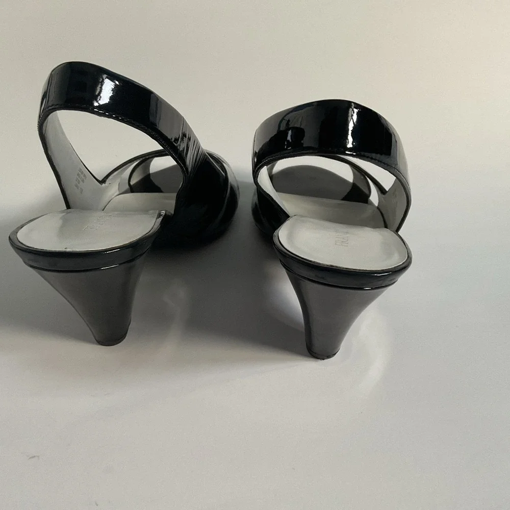 Franco‎ Sarto Black Patent Leather Slingback Pumps Size 10